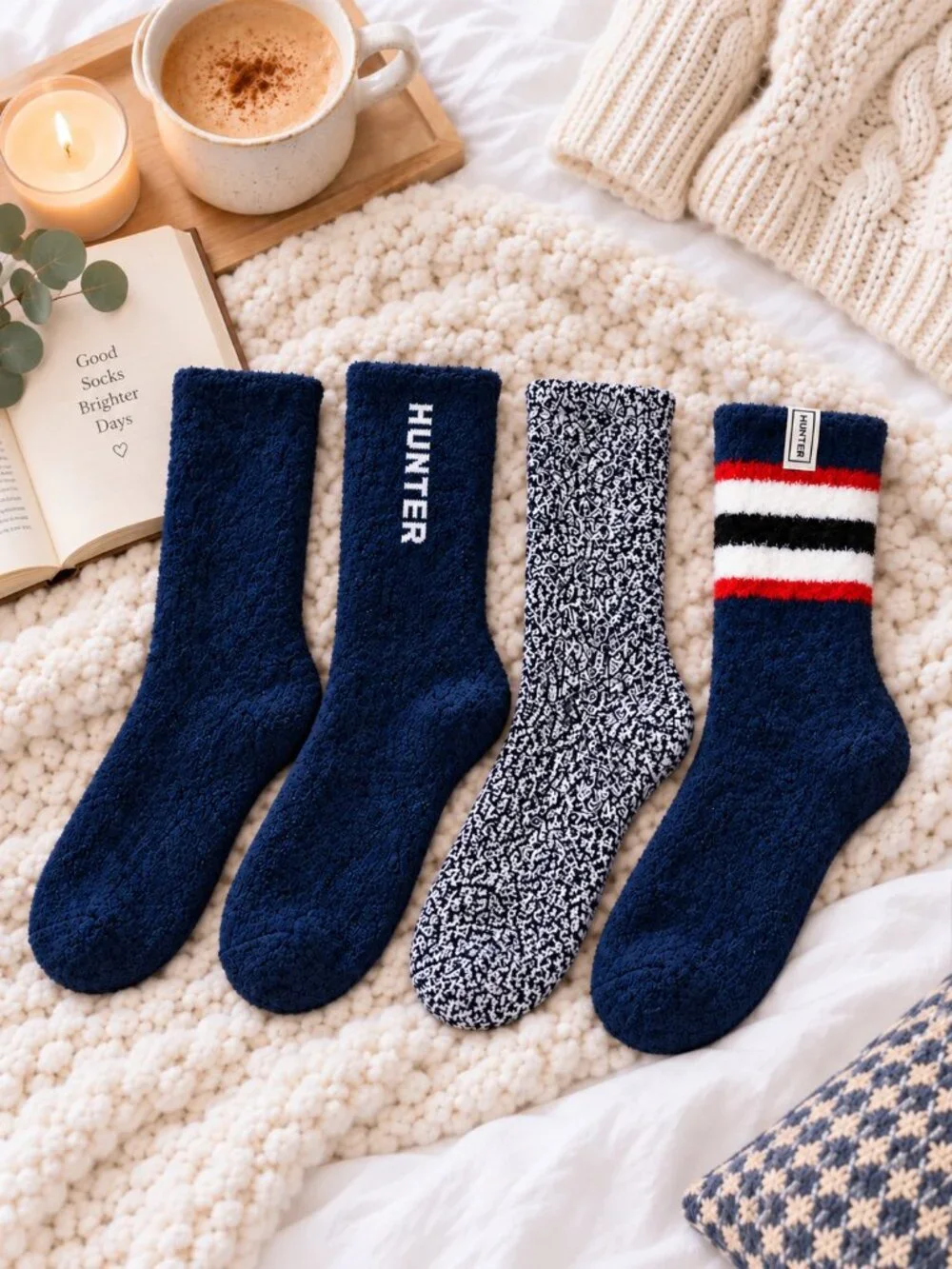 Hunter Women's Cozy Socks 4 Pair Pack Navy Size 4-10 NWT